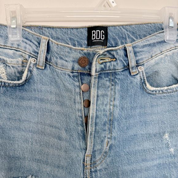 BDG Urban Outfitters Ripped Jeans - Picture 3 of 3